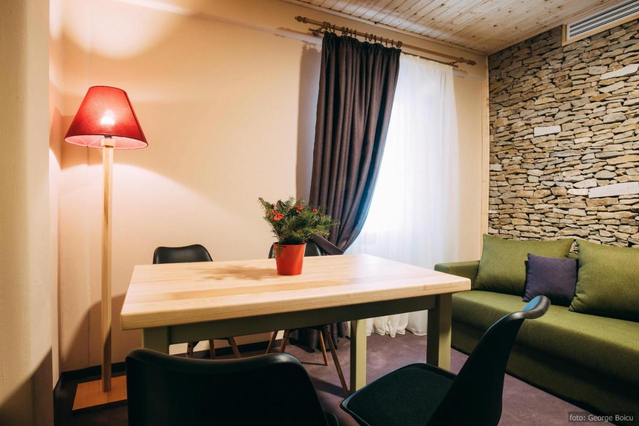 La Conac In Bucovina Otel Gura Humorului Dış mekan fotoğraf